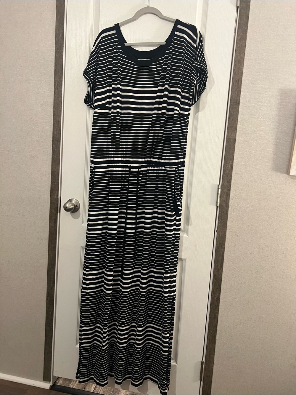 Ava & Viv Black and White Striped Maxi Dress